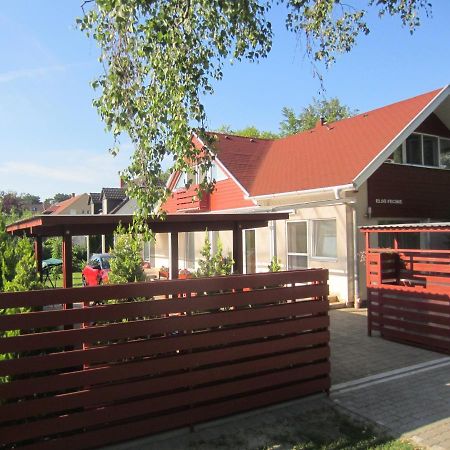 Elso Fecske Apartmanok Siófok Esterno foto