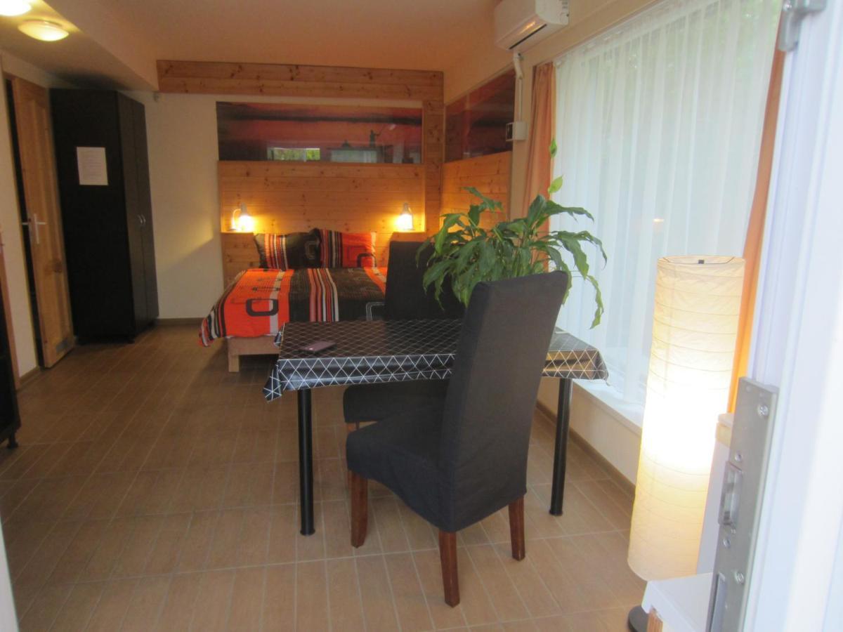 Elso Fecske Apartmanok Siófok Esterno foto