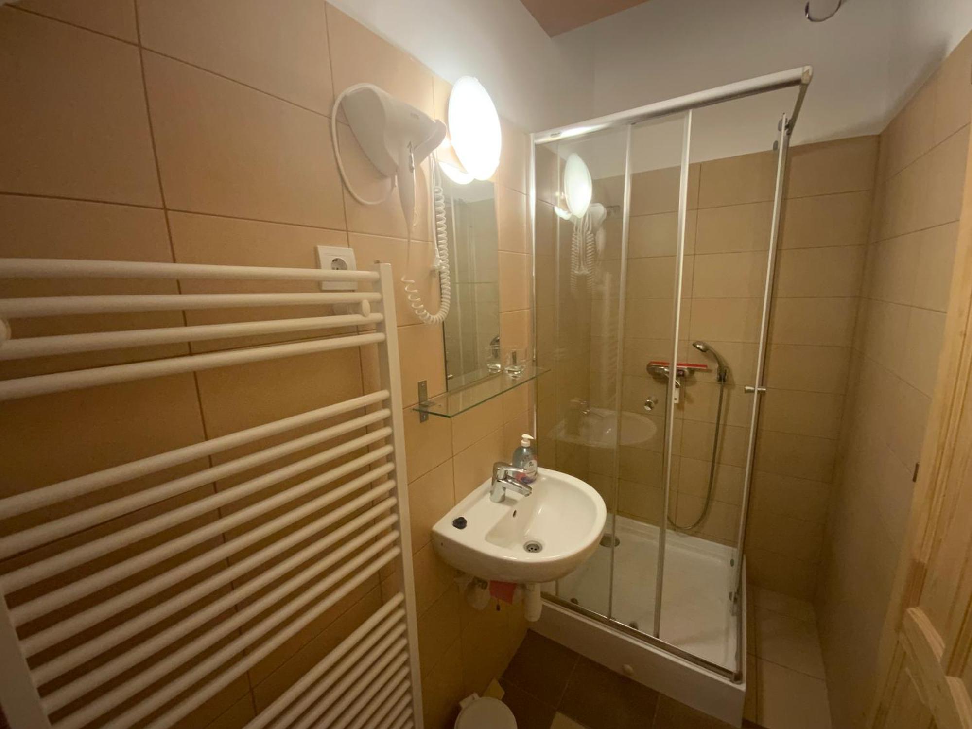 Elso Fecske Apartmanok Siófok Esterno foto