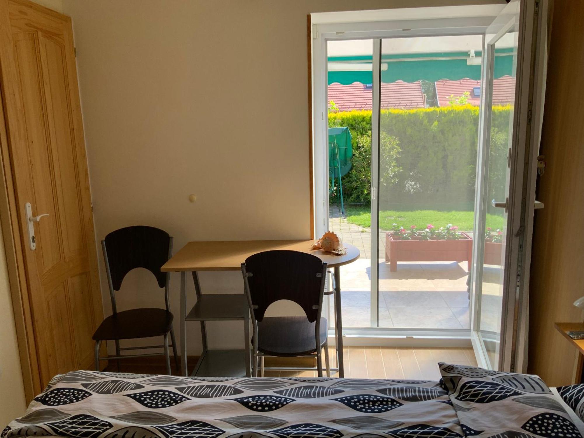 Elso Fecske Apartmanok Siófok Esterno foto