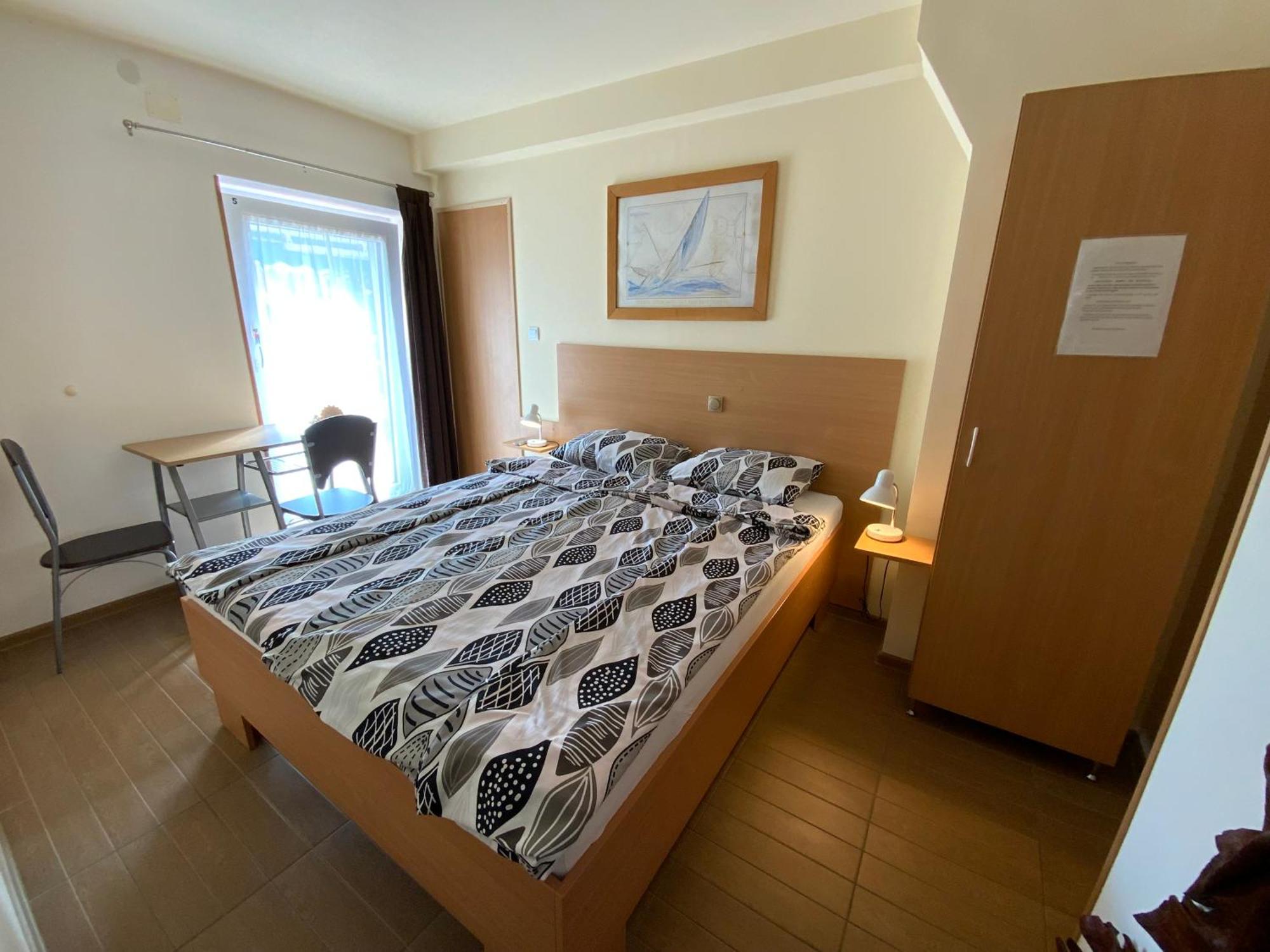Elso Fecske Apartmanok Siófok Esterno foto
